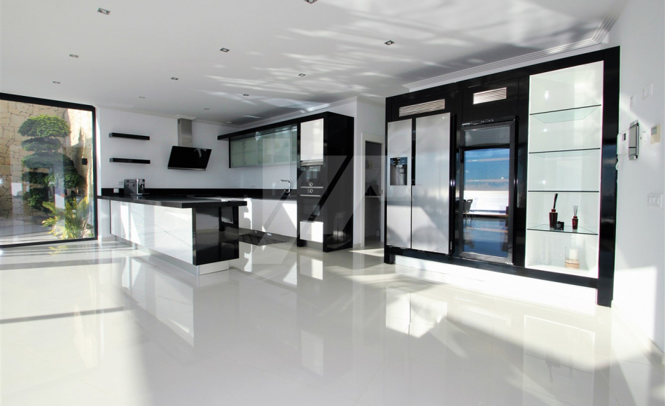 BP3232-Villa-for-sale-Benissa-Alicante-Spain-9