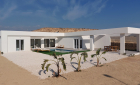 mutxamel-chalet-villa-moderna-piscina7