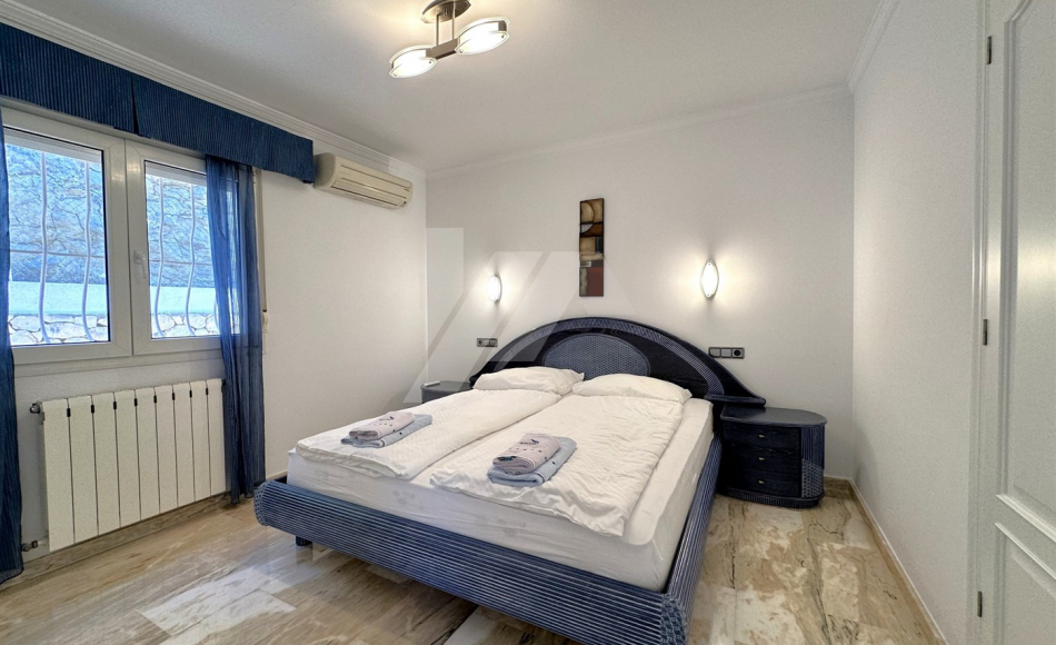 BP3395-Villa-for-sale-Moraira-Alicante-Spain-31