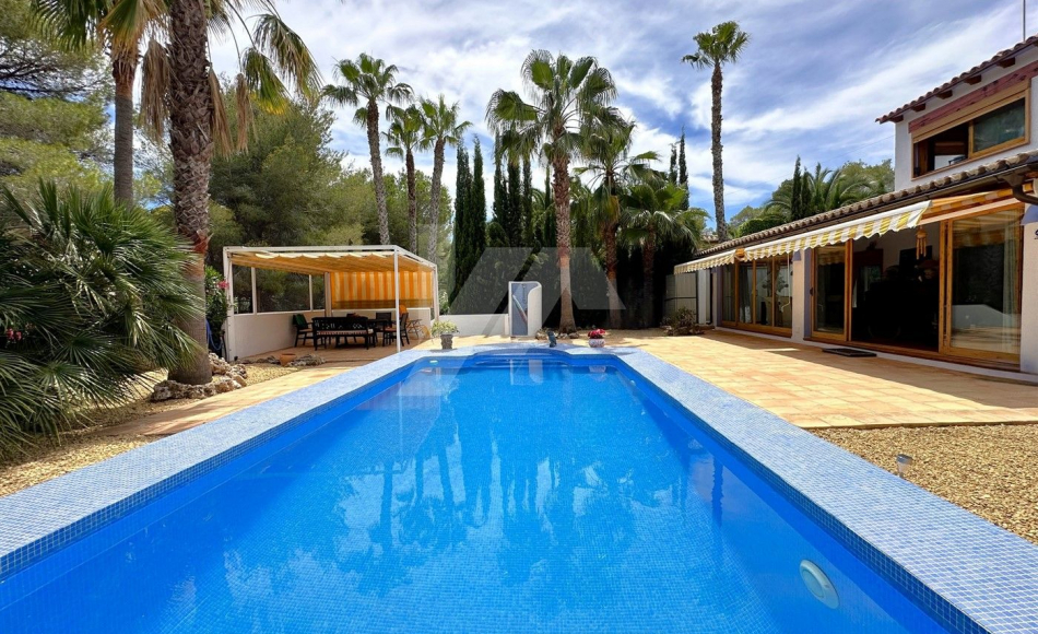 BP3429-villa-for-sale-Moraira-Alicante-Spain-23