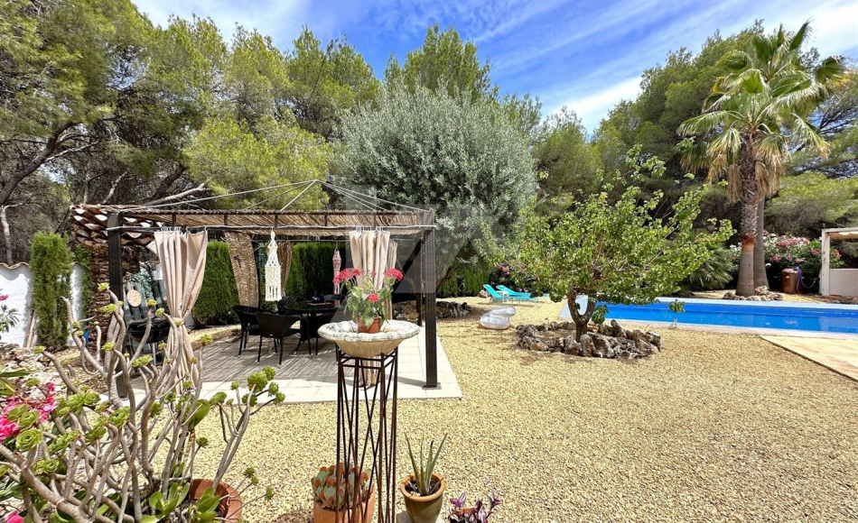 BP3429-villa-for-sale-Moraira-Alicante-Spain-25