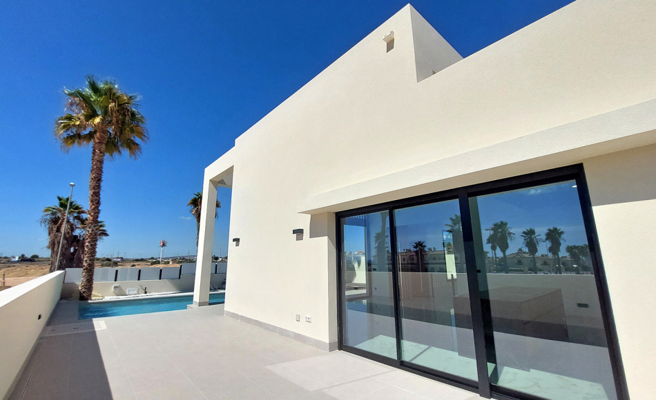 modern-detached-villa-ciudad-quesada-key-ready13