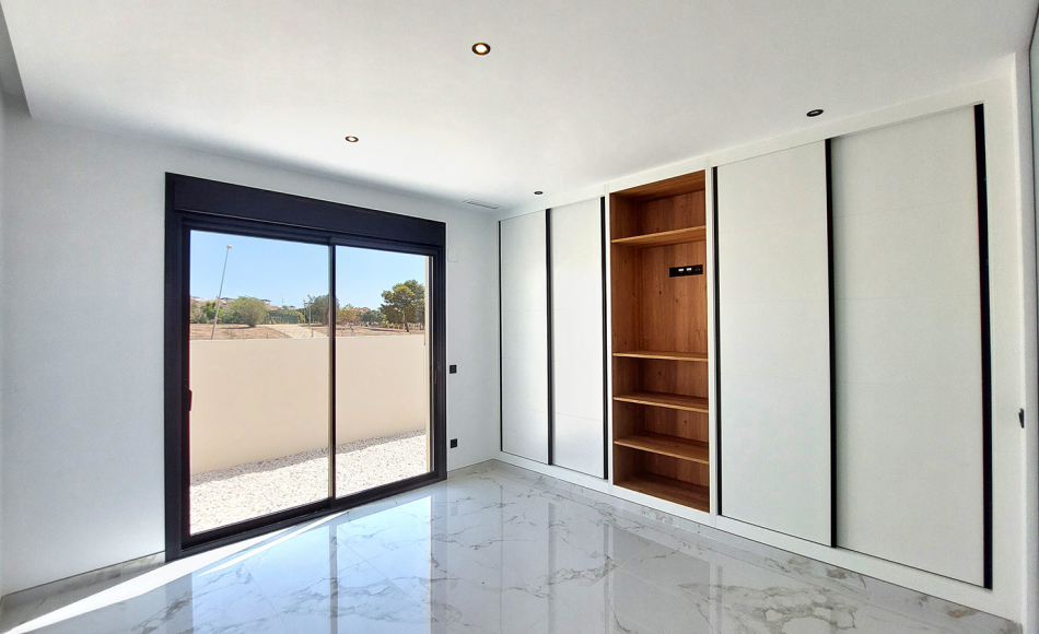 modern-detached-villa-ciudad-quesada-key-ready20