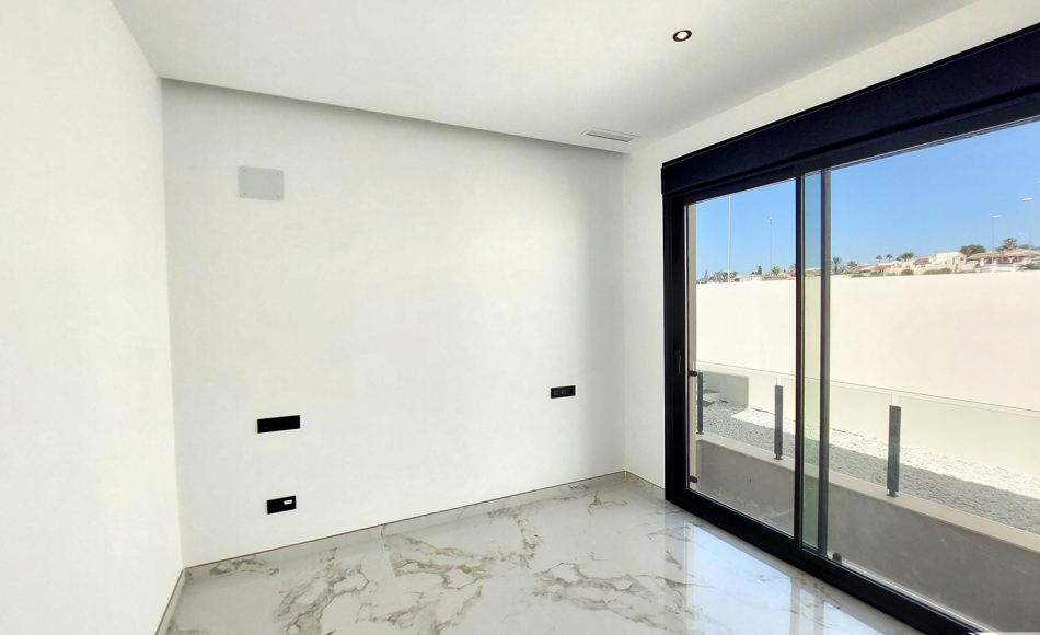 modern-detached-villa-ciudad-quesada-key-ready23