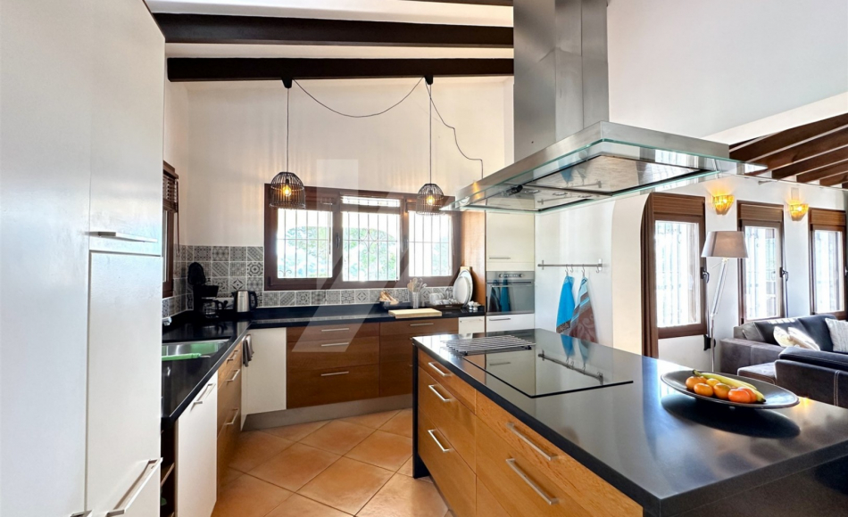 BP3472-villa-for-sale-Moraira-Alicante-Spain-12