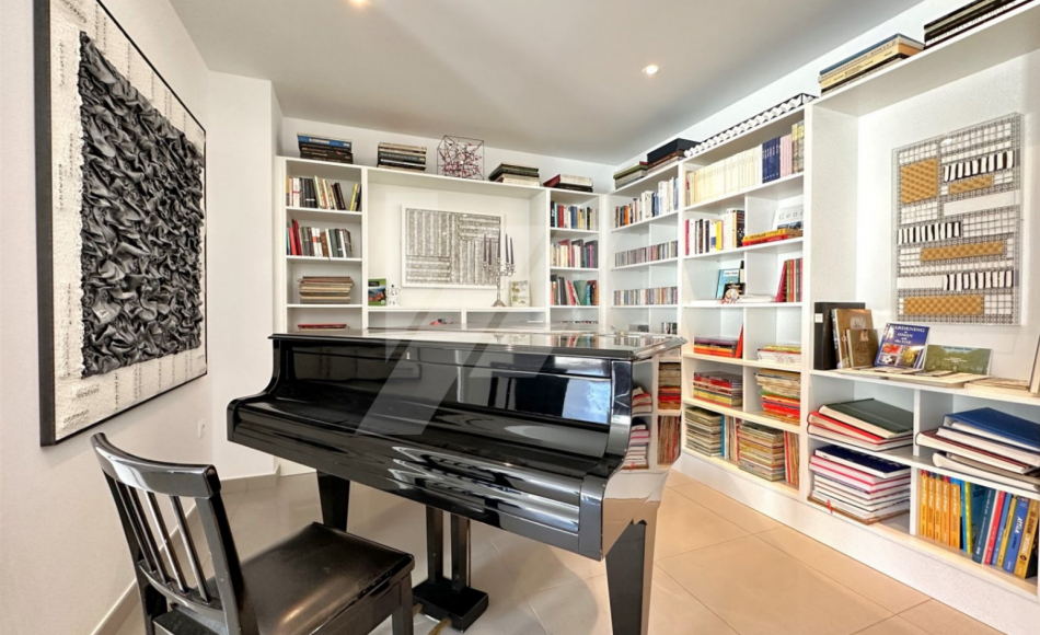 BP3492-villa-for-sale-Moraira-Alicante-Spain-42