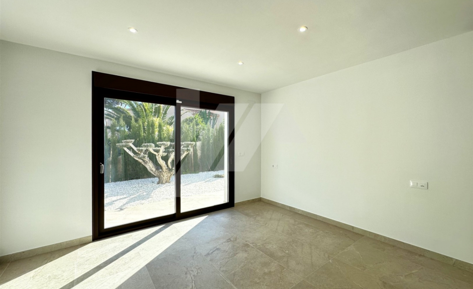 BP3505-villa-for-sale-Denia-Alicante-Spain-14