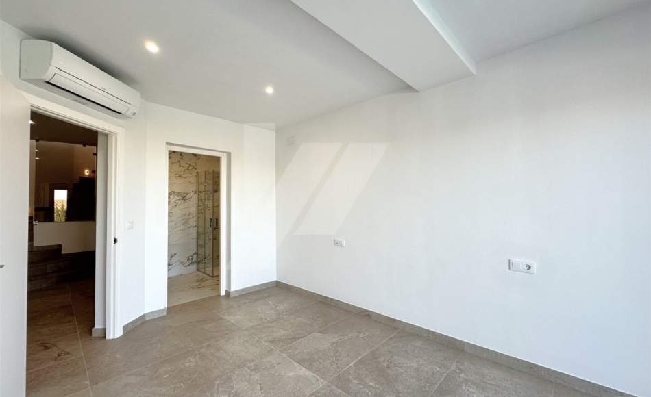 BP3505-villa-for-sale-Denia-Alicante-Spain-28